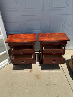 Pair night Stands dressers