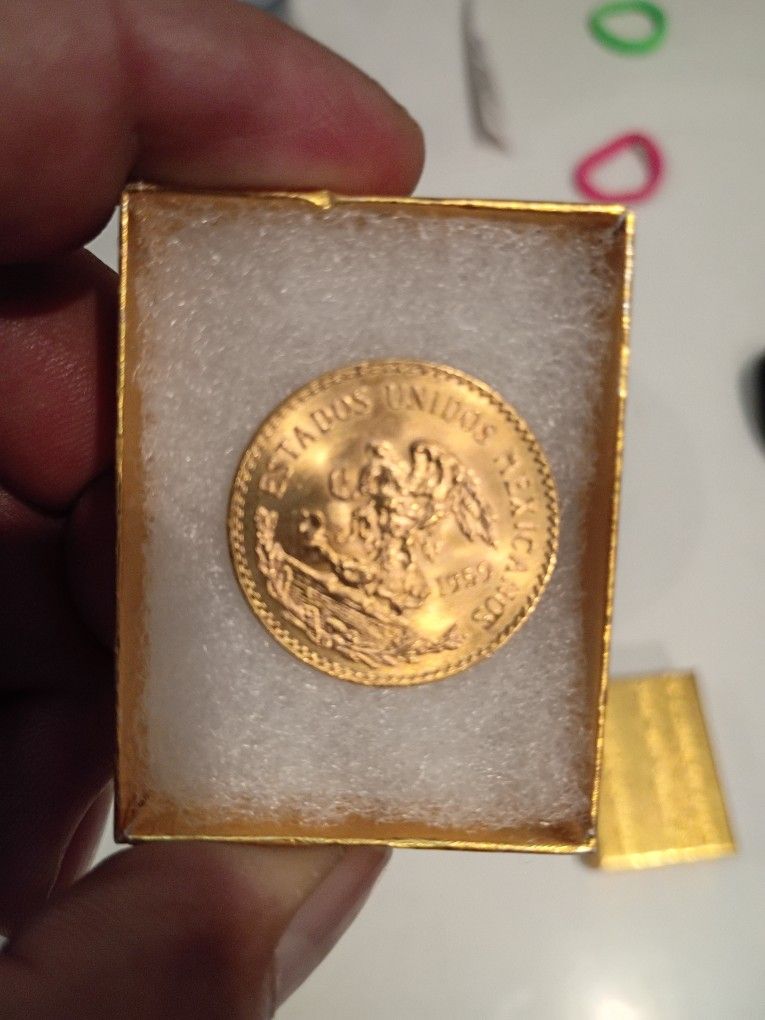 Moneda De 20 Pesos 22k