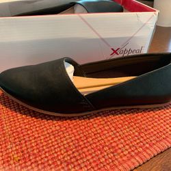 Flat Black Shoes 