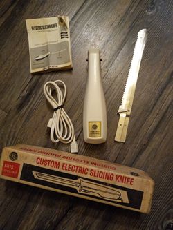 Vintage Electric Slicing Knife!