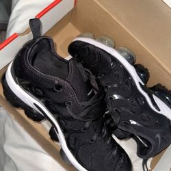 Nike VaporMax Plus
