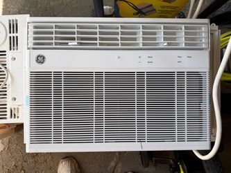 GE Window Air Conditioner with WiFi