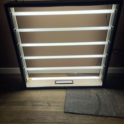 Hanging light box double sided 