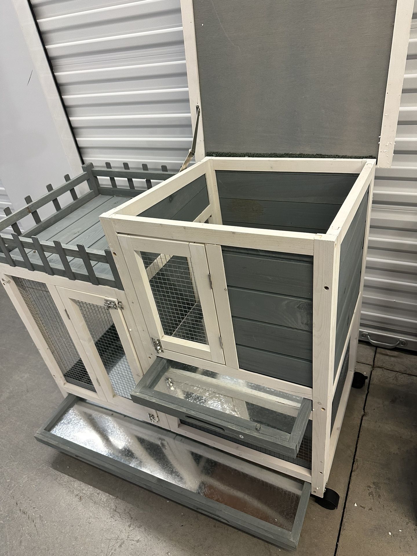 Pet Cage With Wheels, New