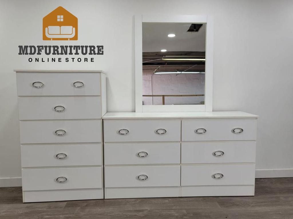 Comoda Con Espejo Y Gavetero