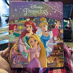 Disney Princess First Look And Find Book