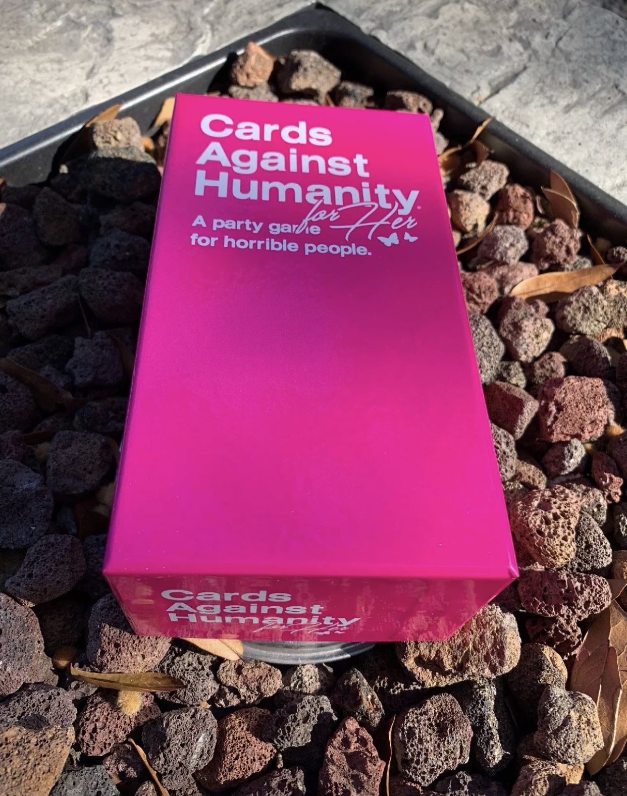 NEW Cards against humanity base set PINK BOX EDITION