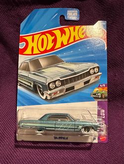 Hot Wheels impala