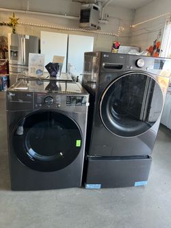 LG washer and electric dryer