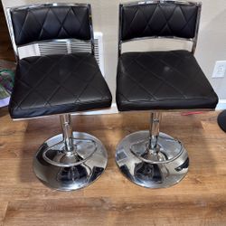 Bar Stools 