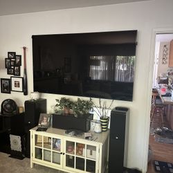 Samsung 75 inch 4K TV for sale