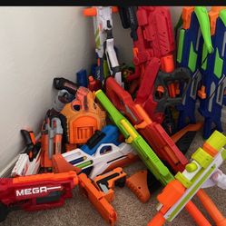 Lot Of Nerf Guns 