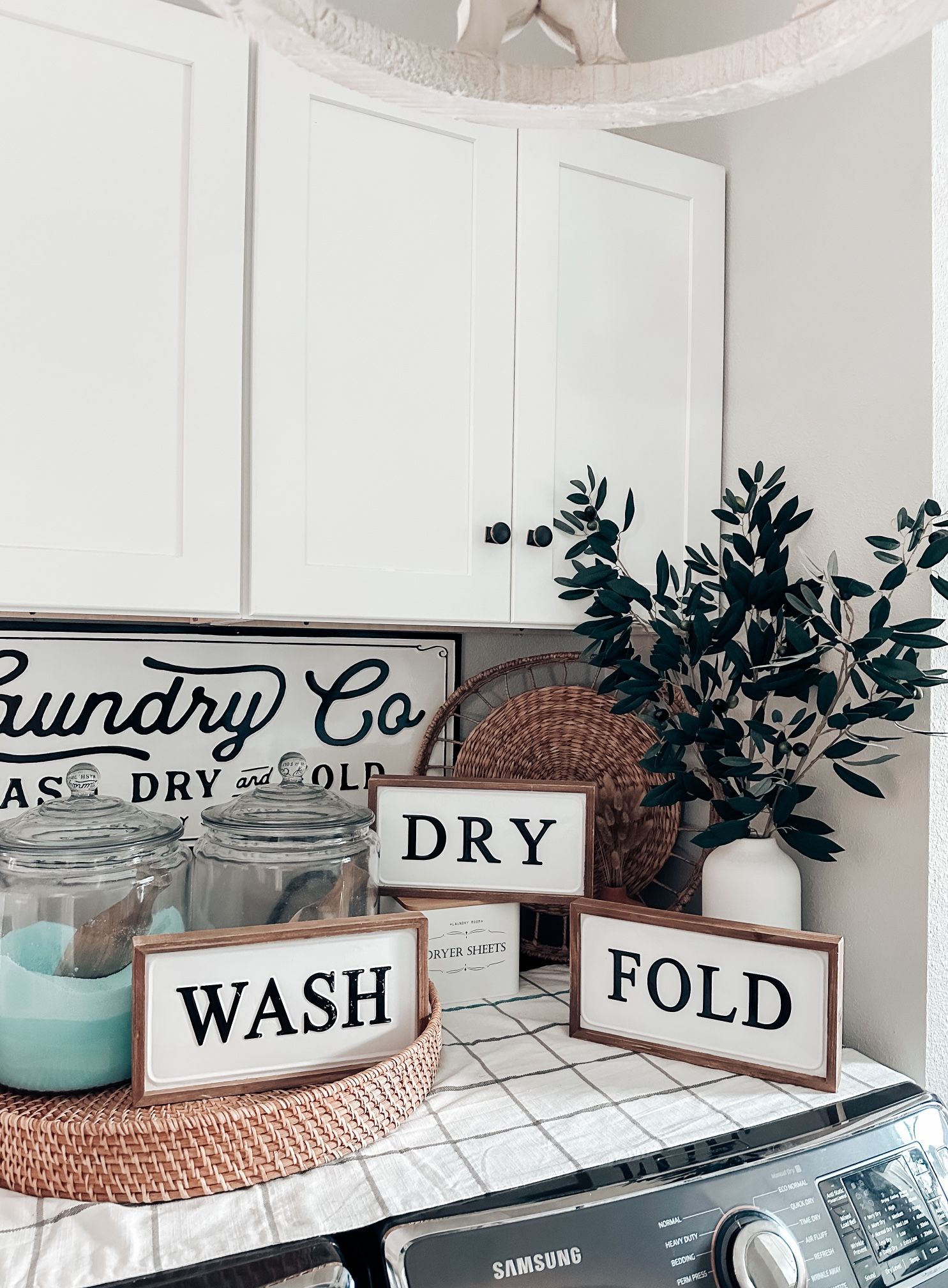 3 Farmhouse Wash Dry Fold Laundry Room Signs Decor