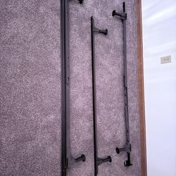 Adjustable Bed Frame - Twin - Queen 