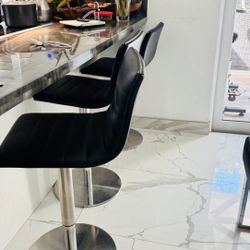 Bar Stools Adjustable Heigh set of 3
