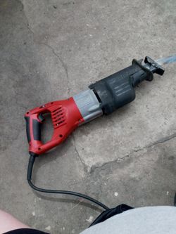 Milwaukee Sawzall Heavy Duty