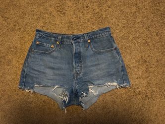 Women’s Levi's Cutoff Denim Jean Shorts Sz 28