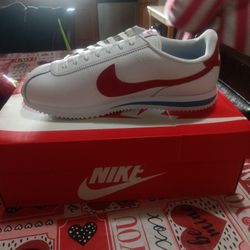 Nike Cortez