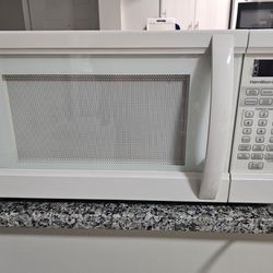 Used Hamilton Beach Microwave