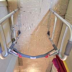 Fixed Wheel Walker
