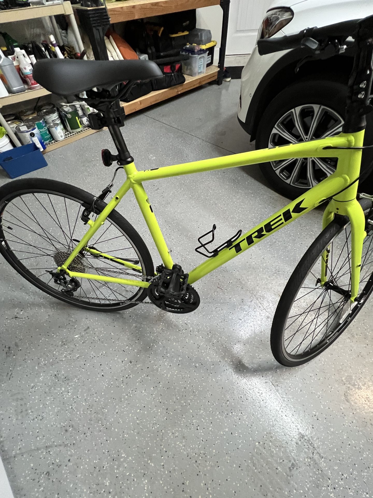 Trek Men’s FX SERIES 7.3 Medium