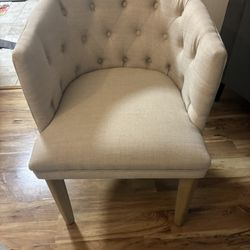  Accent Chairs