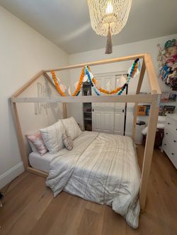 Pottery Barn Full Bed Frame - kid’s house shaped bed frame