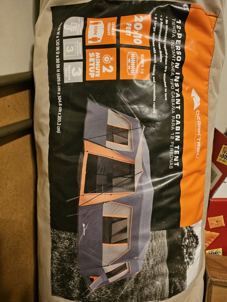 12 Person Tent