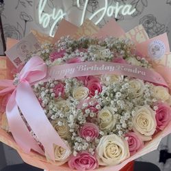 Ramo Buchon Bouquet 