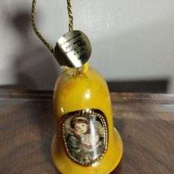 2001 HEIRLOOM COLLECTION PORCELAIN BELL - ORNAMENT 3.5"-S3