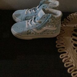 Toddler Vans Shoes. Size 8.5
