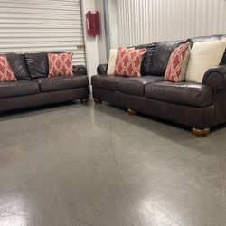 Beautiful Leather Couch Set - Free Delivery 