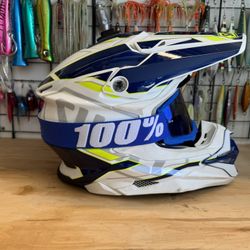 SHOEI Helmet - VFX - EVO  Allegiant TC-3 Motocross Motorcycle Helmet $350 Size Small