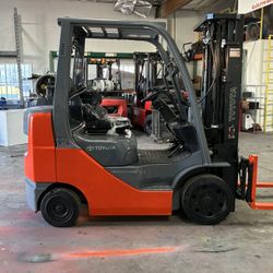 Toyota Forklift 