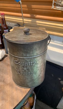Nice Bucket for Coins or Pens