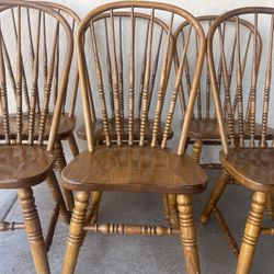 VINTAGE (6) Original RICHARDSON BROTHERS Oak Spindle Back Chairs “1983” (will deliver)