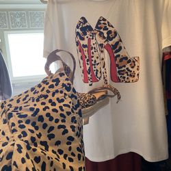 Adorable Outfit Shirt Large Shorts Medium 