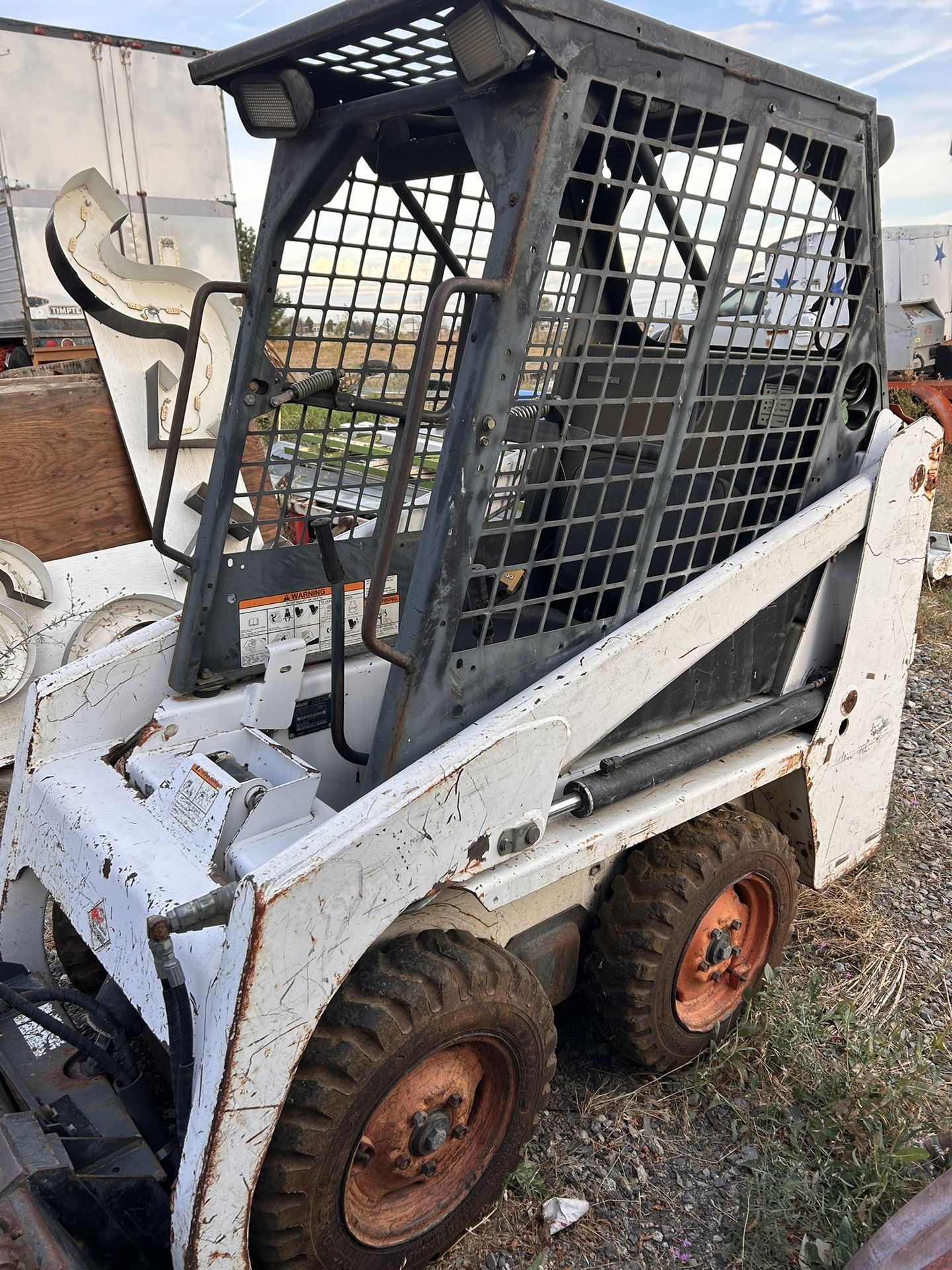 Skid Steer 453