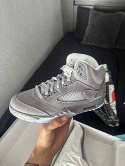 Jordan 5 Wolf grey