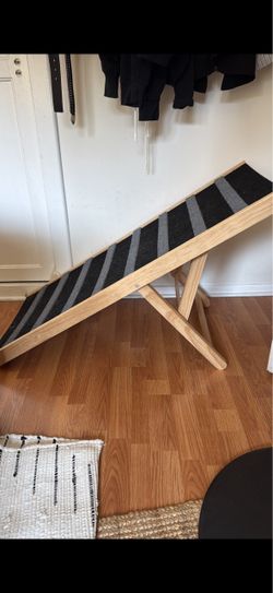 Wood ramp for dogs folding