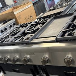 Thermador Stainless Steel 48” Gas Rangetop With Griddle 