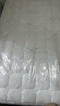 full size mattress & headboard