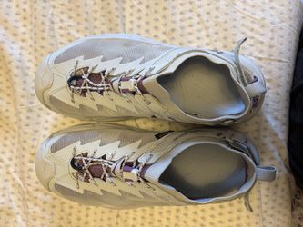 LIKE NEW - Hoka Hopara 2 Hiking Sandal - W10