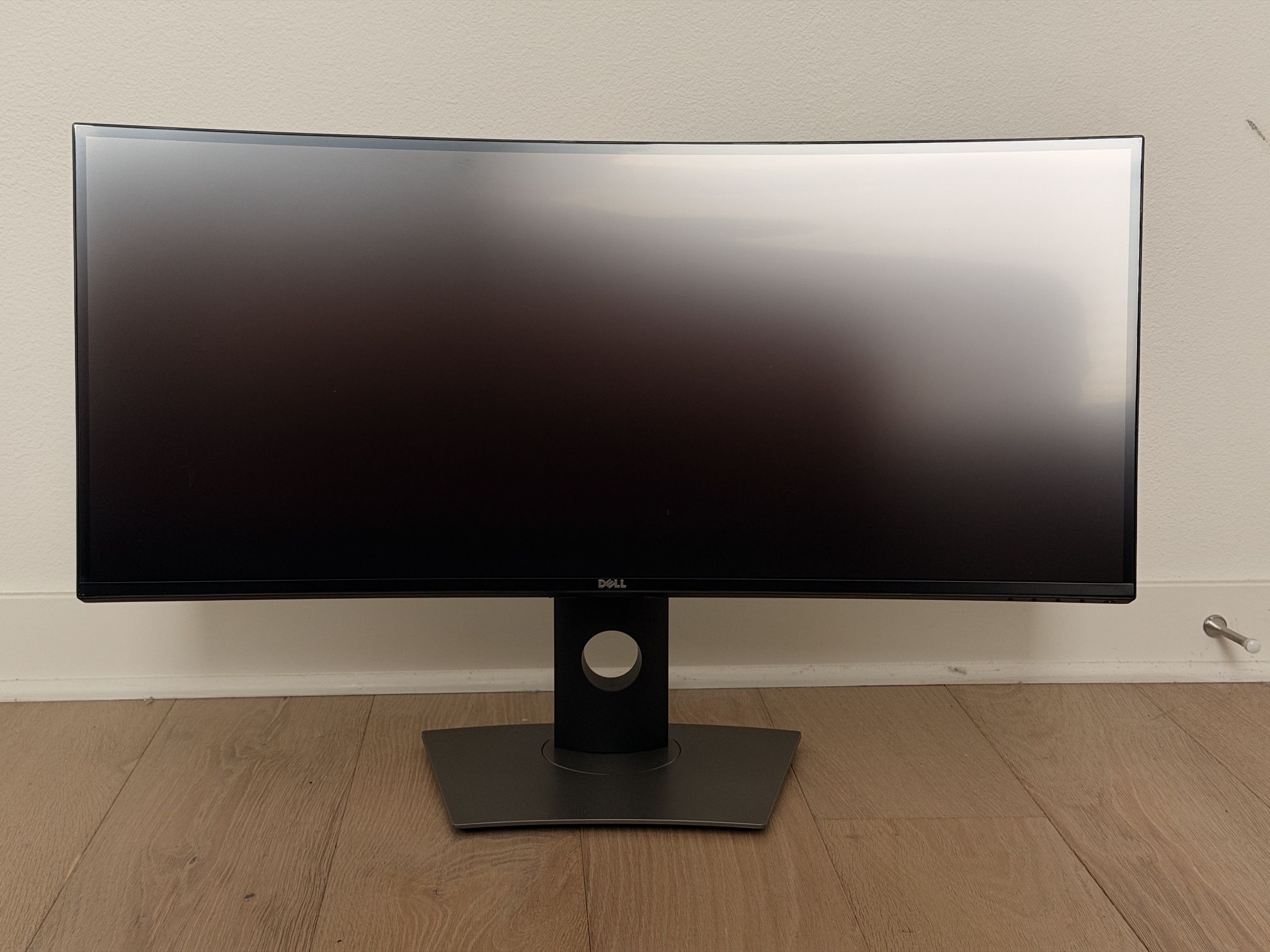 Dell UltraSharp U3417W 34" WQHD Curved Monitor (3440 x 1440p)