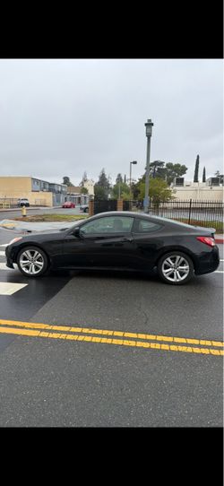 2012 Hyundai Genesis