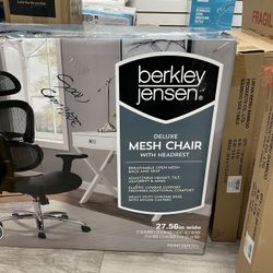 Deluxe Chair With Headrest 