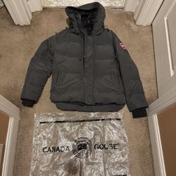 AUTHENTIC CANADA GOOSE MEN'S MACMILLAN PARKA GRAPHITE MBRAND NEW