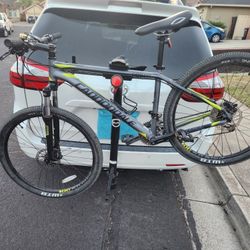 Hitch Mounted Tilting Bike Rack With Locks And Keys