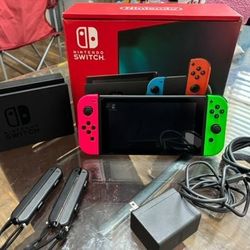 Green And Red Nintendo Switch 