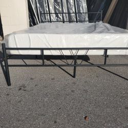 Memory Foam bed can deliber 